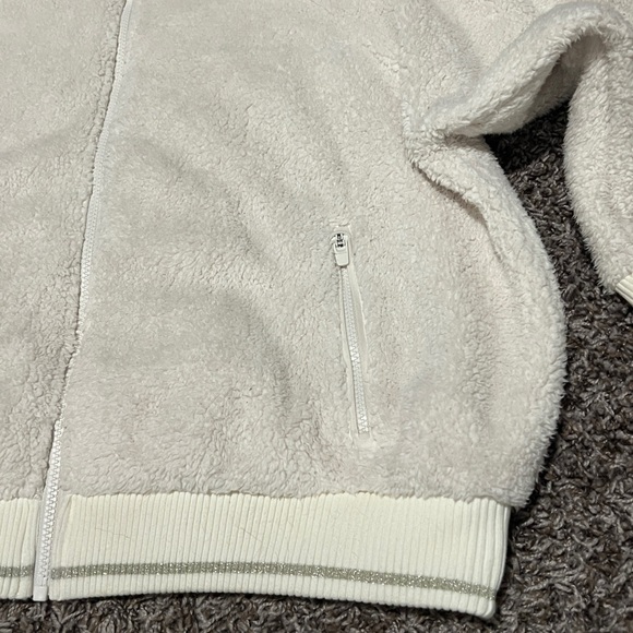 Athleta Tugga Sherpa Jacket - Picture 5 of 6